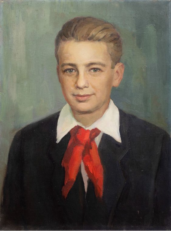 "Portrait of a young pioneer"